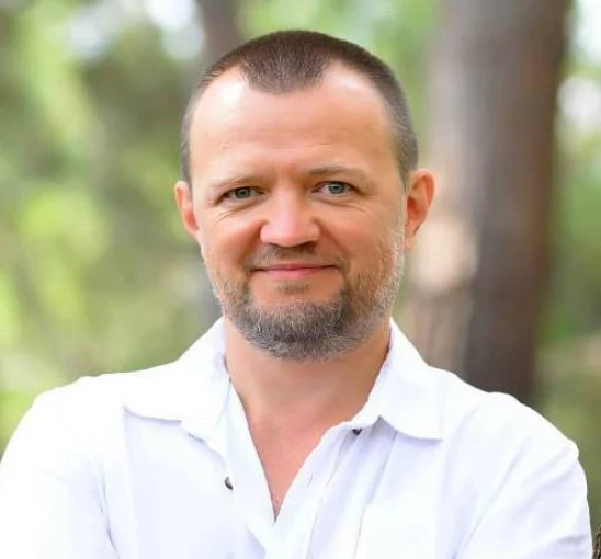 Максим Бекенёв
